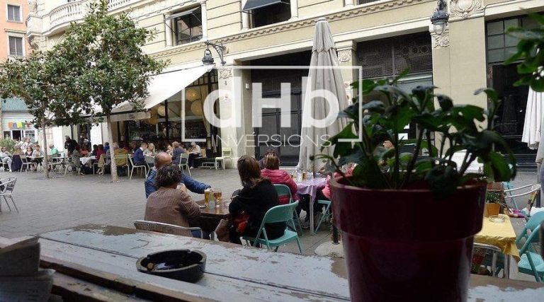 Local Comercial en Barcelona – Venta – REF:HTV 46